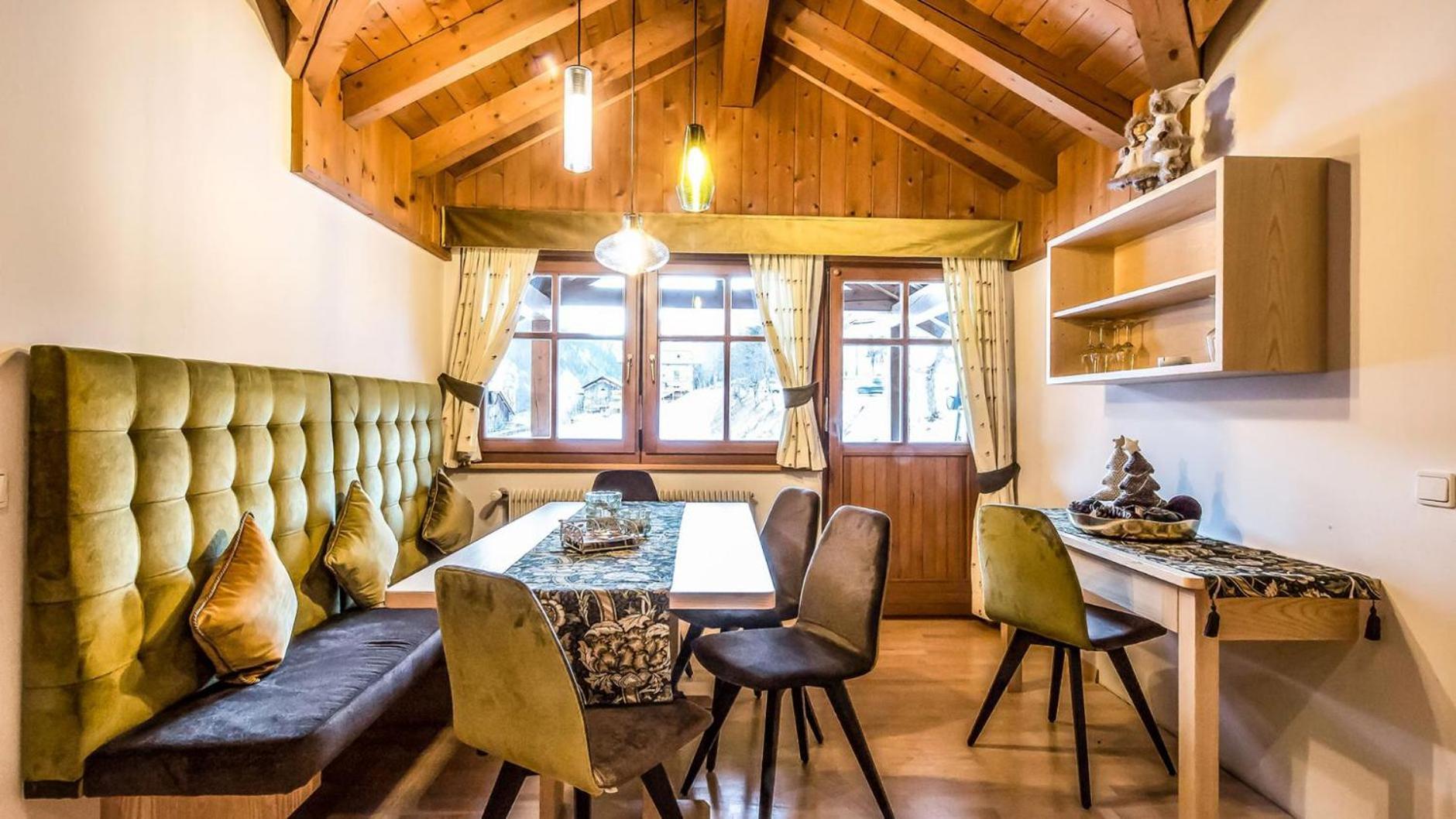 Appartamenti Loretta La Villa  Dış mekan fotoğraf